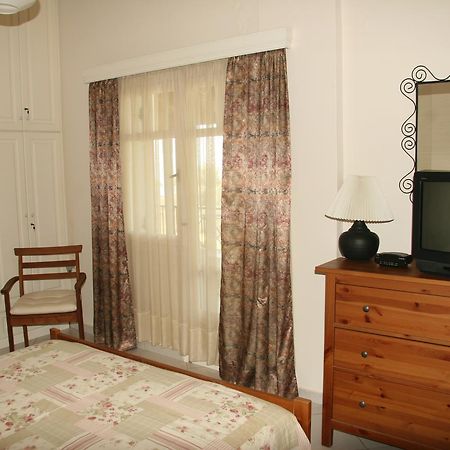 Villa Vlichos Amarynthos Extérieur photo