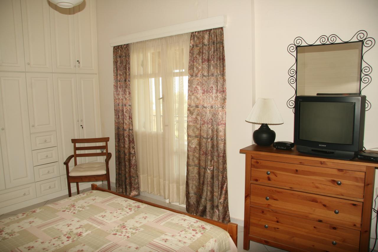 Villa Vlichos Amarynthos Extérieur photo